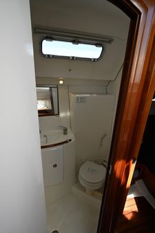 Beneteau 393 image