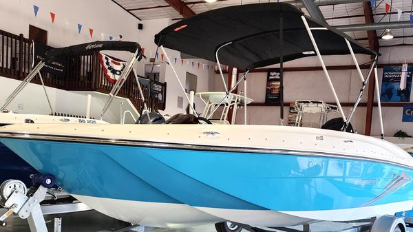 Bayliner Element E18