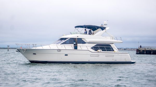 Bayliner 5288 Pilothouse Motor Yacht