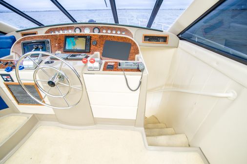 Bayliner 5288 Pilothouse Motor Yacht image