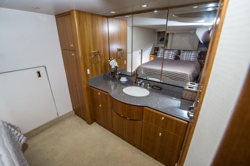 Bayliner 5288 Pilothouse Motor Yacht image