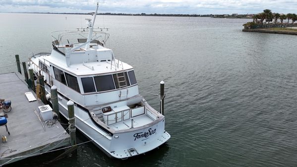 Burger 78' Cockpit Flybridge Motor Yacht image