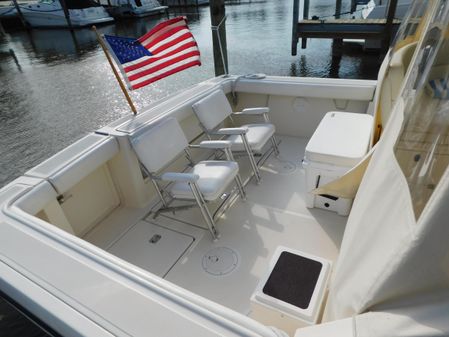 Tiara Yachts 31 Open image