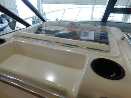 Tiara Yachts 31 Open image