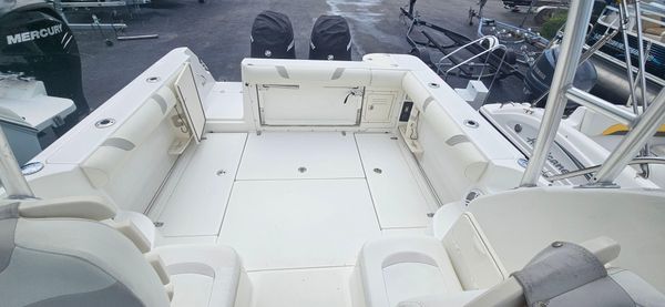 Boston-whaler 255-CONQUEST image