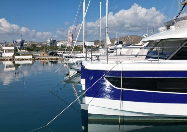 Fountaine Pajot MY5 image