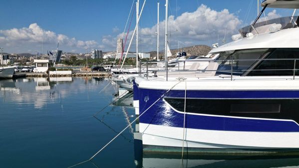 Fountaine Pajot MY5 image