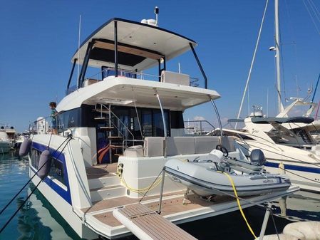 Fountaine Pajot MY5 image