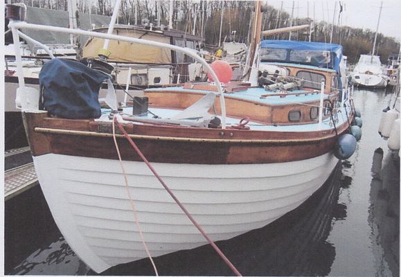 Motorsailer Troll 32 - main image