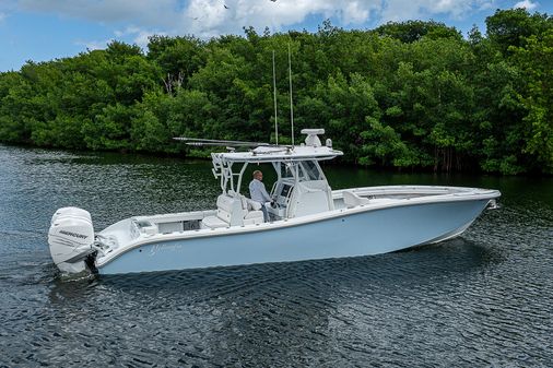 Yellowfin 36 image