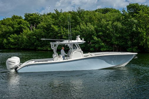 Yellowfin 36 image