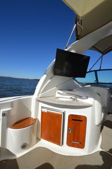 Sea Ray 320 Sundancer image