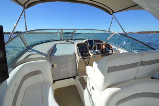 Sea Ray 320 Sundancer image