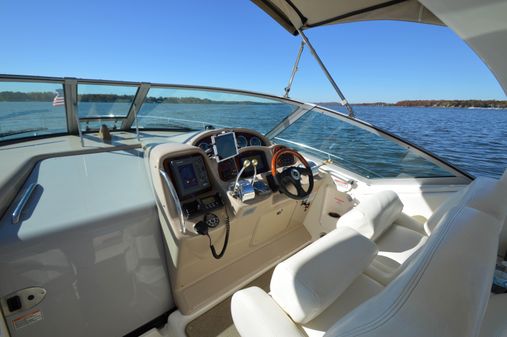 Sea Ray 320 Sundancer image