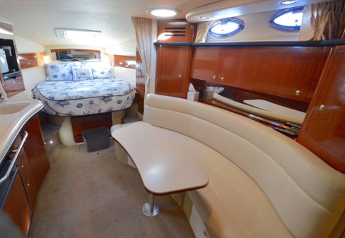 Sea Ray 320 Sundancer image