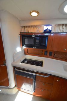 Sea Ray 320 Sundancer image