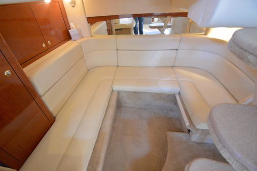 Sea Ray 320 Sundancer image