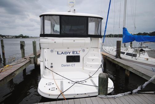 Sea Ray 390 Motor Yacht image