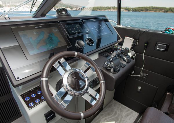 Azimut S7 image