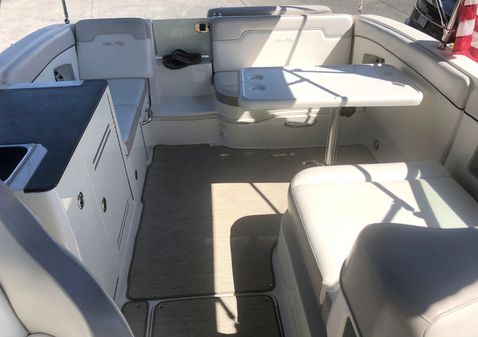 Sea-ray 300-SUNDECK image