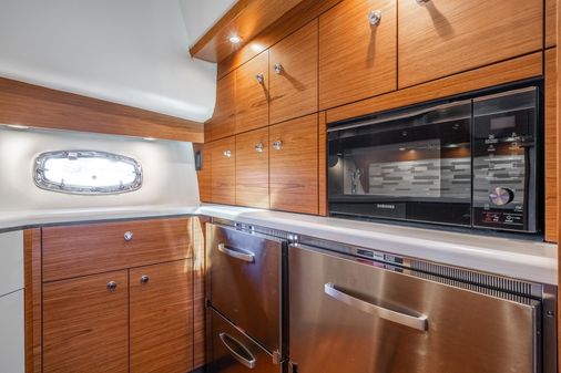 Tiara Yachts 4300 Open image