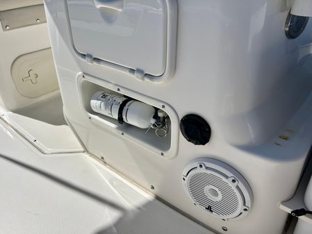 Boston-whaler 170-MONTAUK image