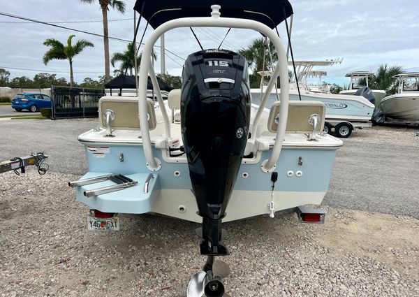 Boston-whaler 170-MONTAUK image