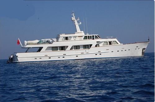Navetta Hall Russel & Co