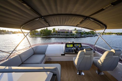 Princess S66 Sportbridge image