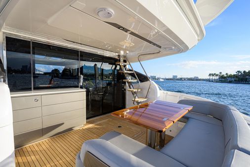 Princess S66 Sportbridge image