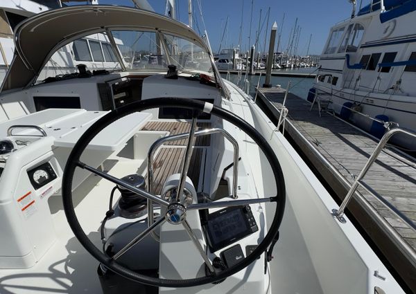 Jeanneau Sun Odyssey 490 image