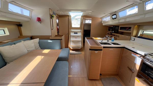 Jeanneau Sun Odyssey 490 image