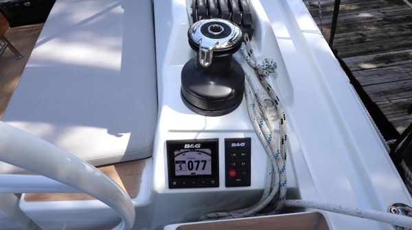 Hanse 388 image