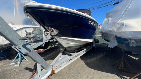 Sea Ray 250 SLX