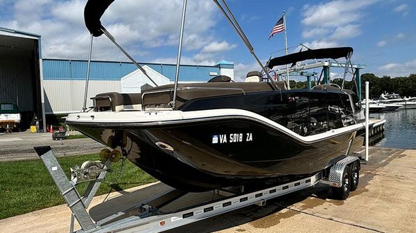 Bayliner Element XR7 