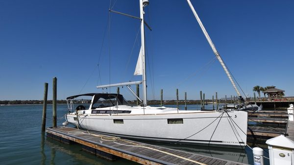 Beneteau Oceanis 48