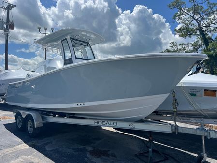 Sportsman OPEN-232-CENTER-CONSOLE image