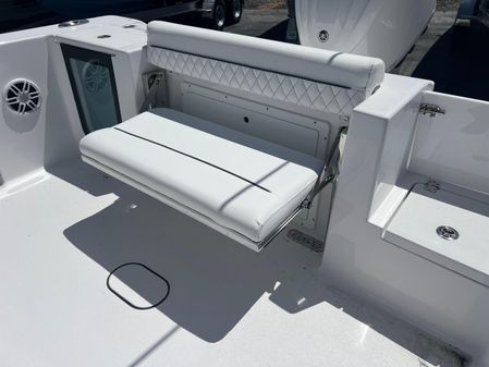 Sportsman OPEN-232-CENTER-CONSOLE image