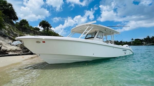 Everglades 355 Center Console