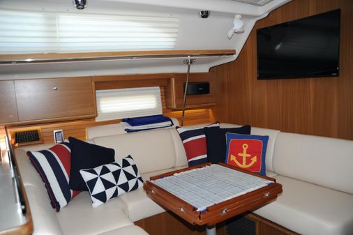 Catalina 445 image