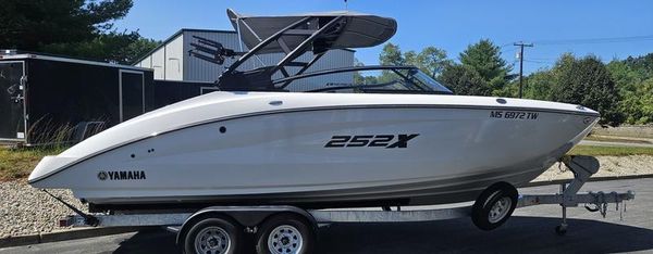 Yamaha-boats 252XE image