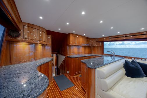 Winter Custom Yachts 62 Convertible image