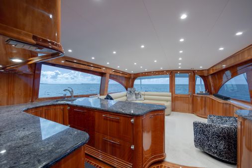 Winter Custom Yachts 62 Convertible image