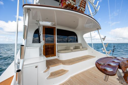 Winter Custom Yachts 62 Convertible image