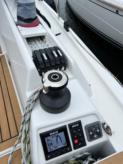 Hanse 388 image