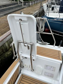 Hanse 388 image