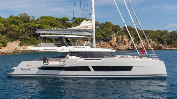 Fountaine Pajot Thira 80 