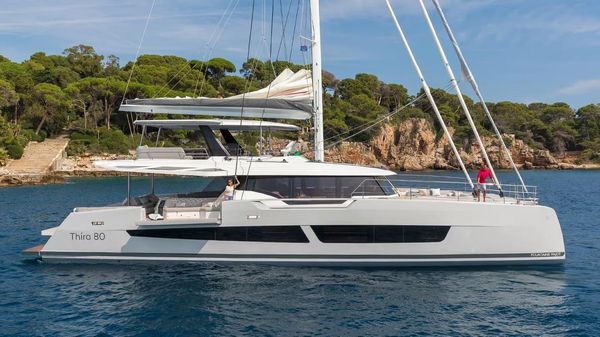 Fountaine Pajot Thira 80