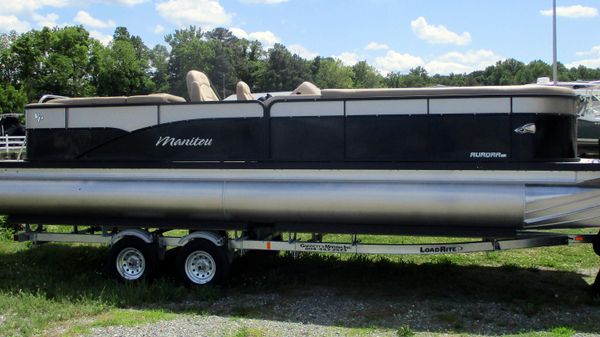 Manitou 25 Aurora