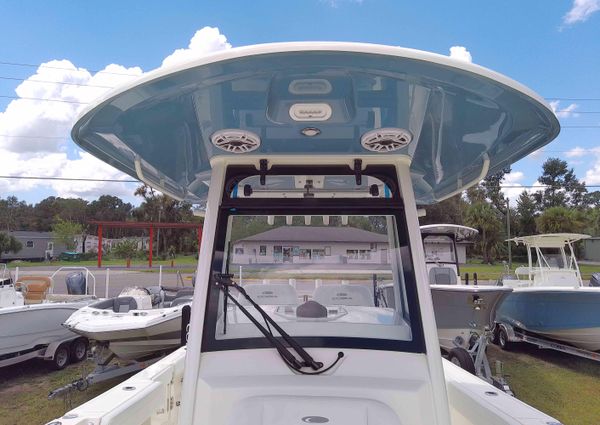 Cobia 265-CENTER-CONSOLE image